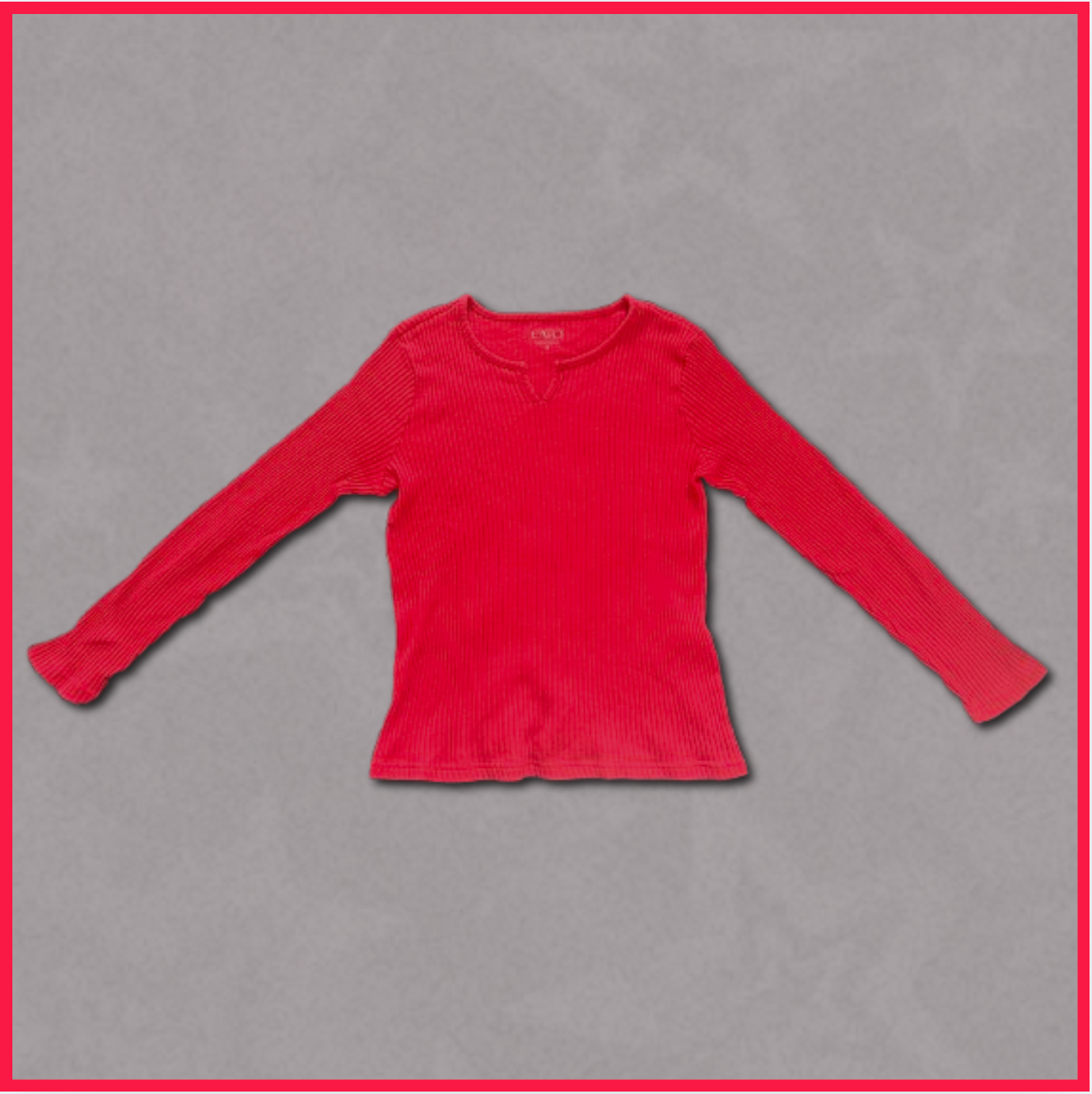 deep red slim-fitting long sleeve top