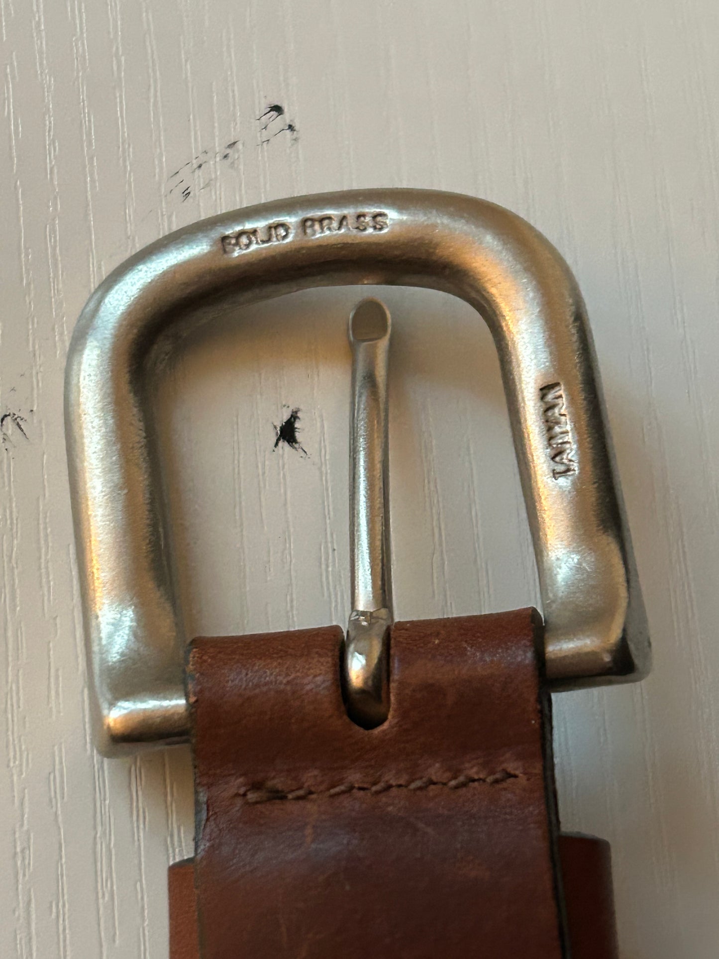 Brown 1990s / 2000s Old Navy Genuine Leather & Brass Buckle Belt- 30"