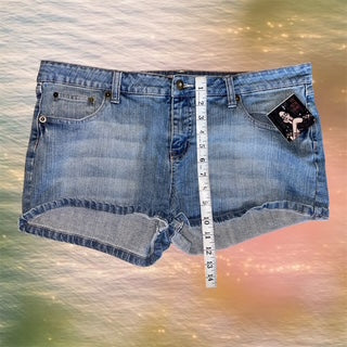 No Boundaries Shorts