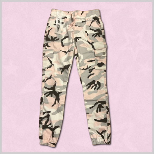 pink/gray/white/black camo-patterned pants