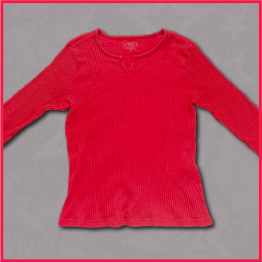 deep red slim-fitting long sleeve top