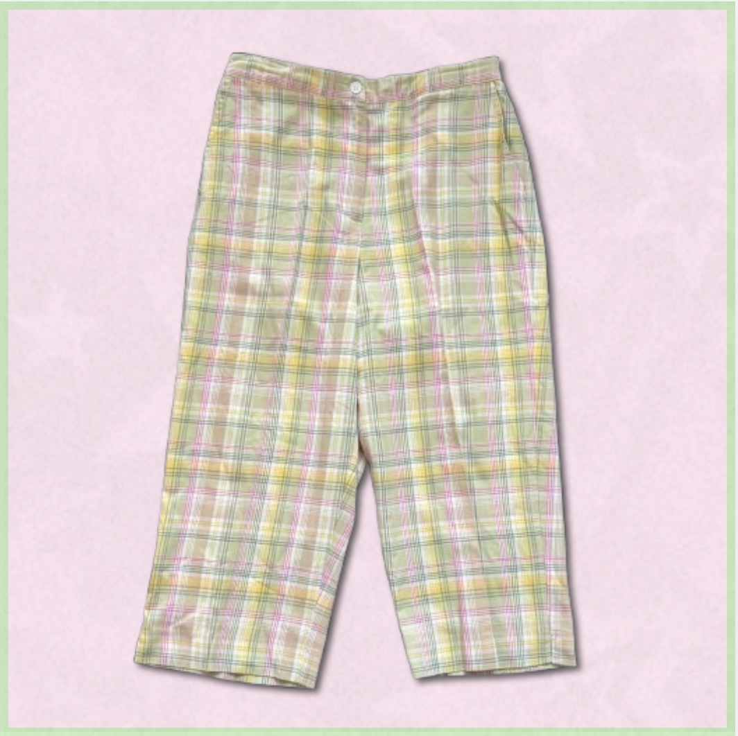 multicolored pastel plaid capri-length pants
