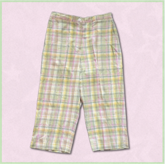 multicolored pastel plaid capri-length pants