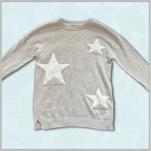 gray + white crewneck sweater with star design