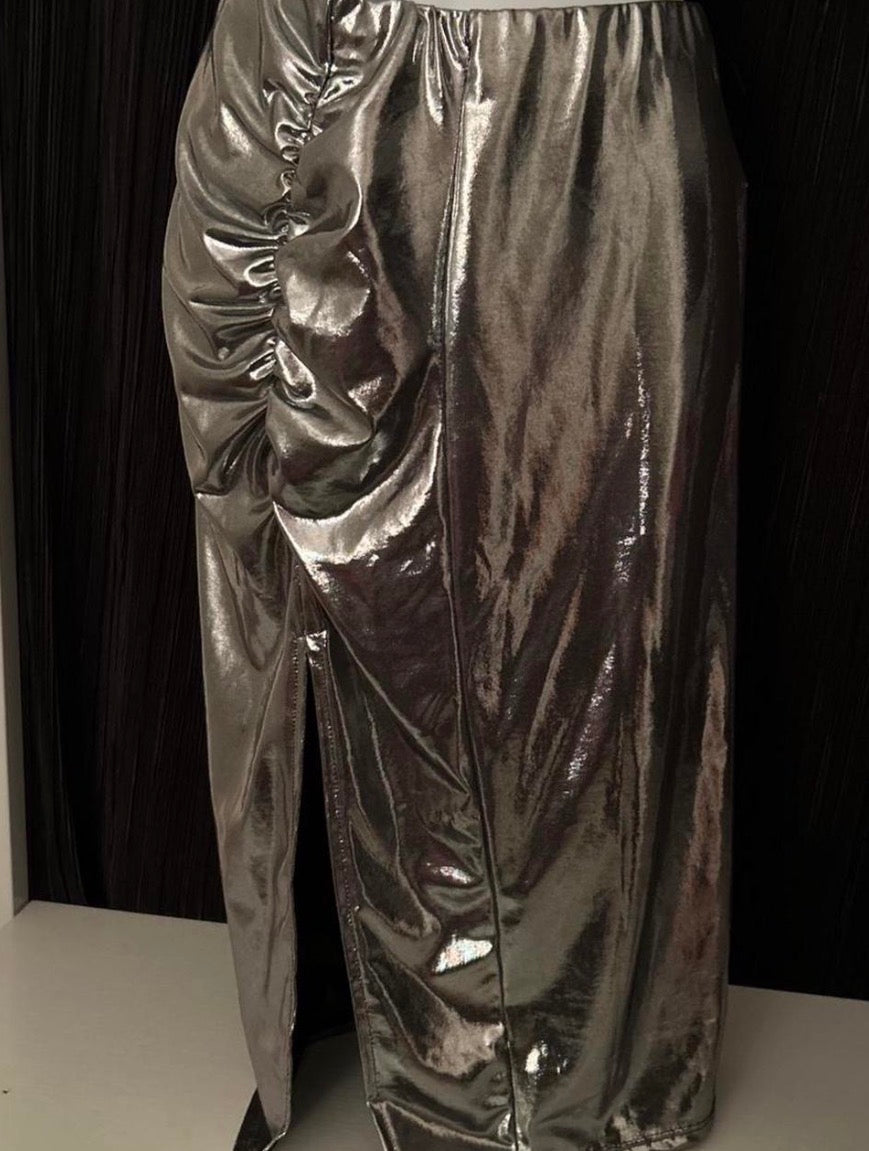 Deadstock NWT Vintage 1990s/Y2K Silver Midi/Maxi Skirt