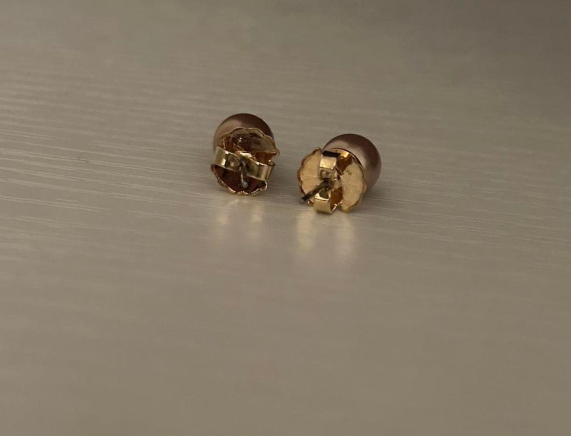 Avon 1990s / 2000s NWOT Deadstock Chocolate Pearl Stud Earrings