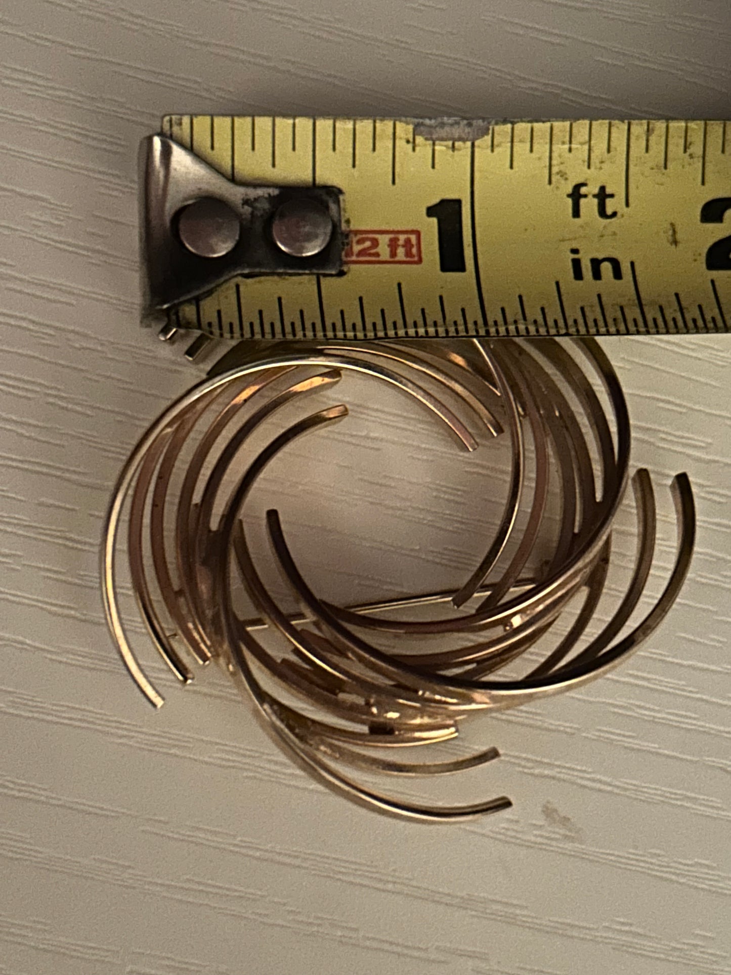 Circle Spiral Golden 1960s Brooch/Pin