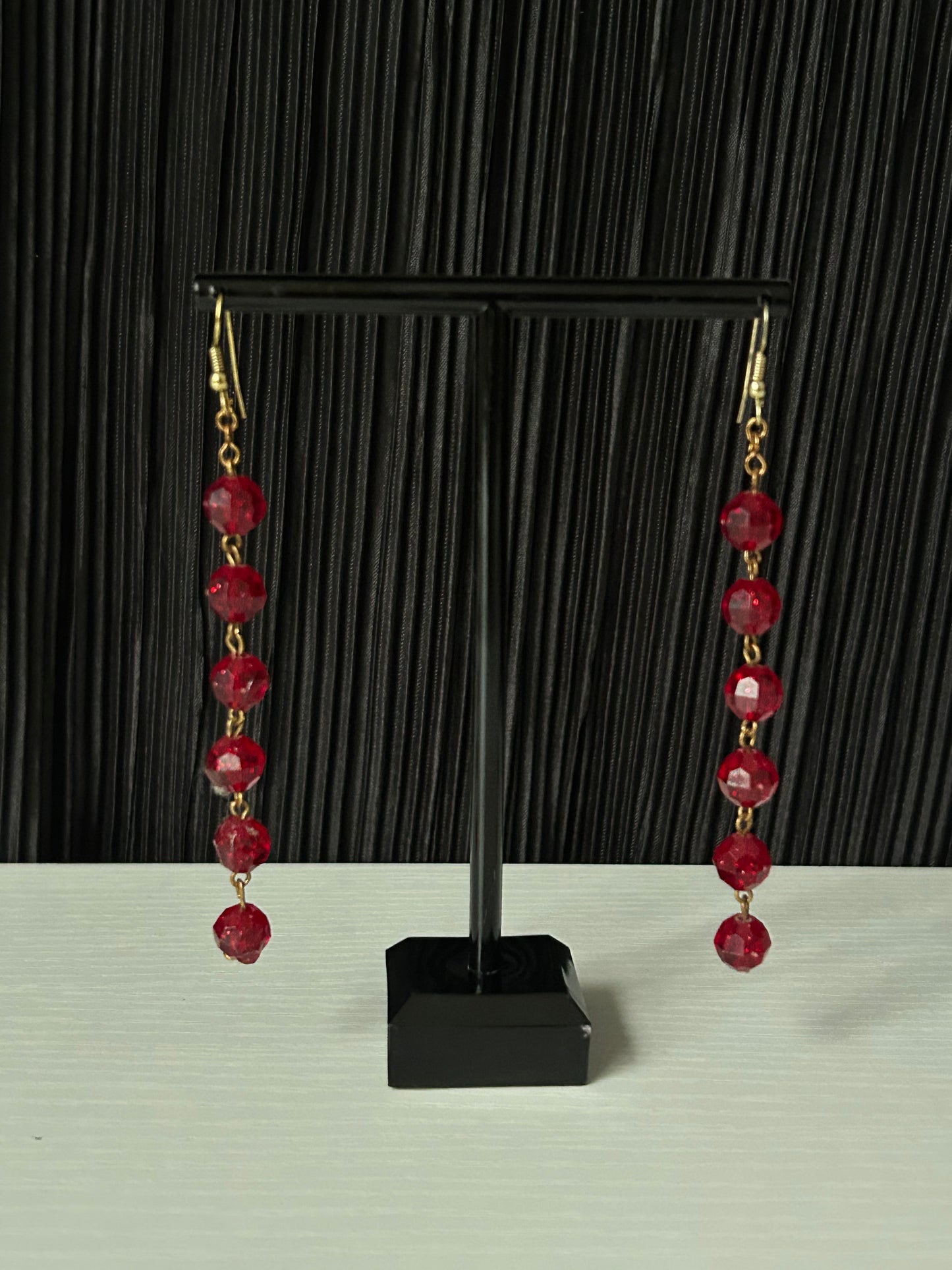 Beaded 1990s Drop Gold & Red Dangle Earrings