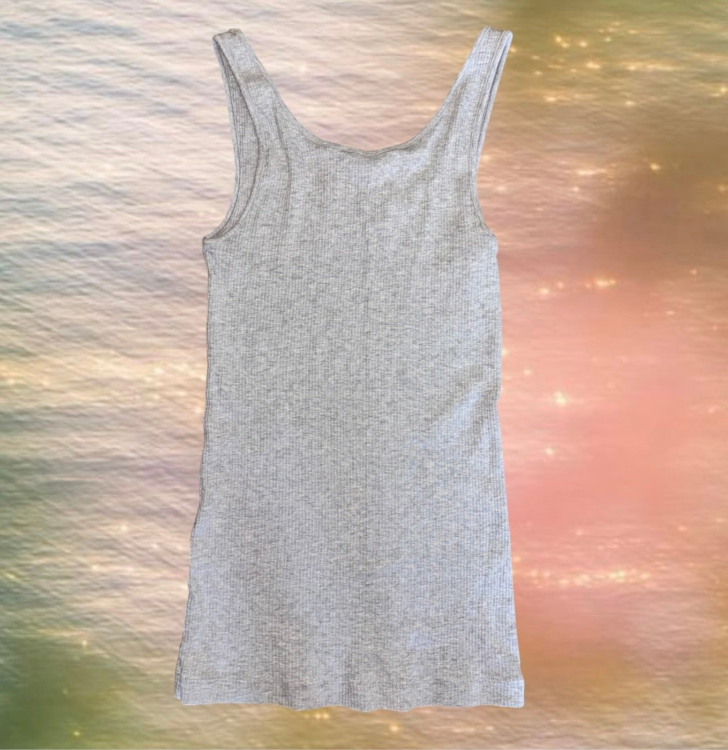 FItted Gray tank Top