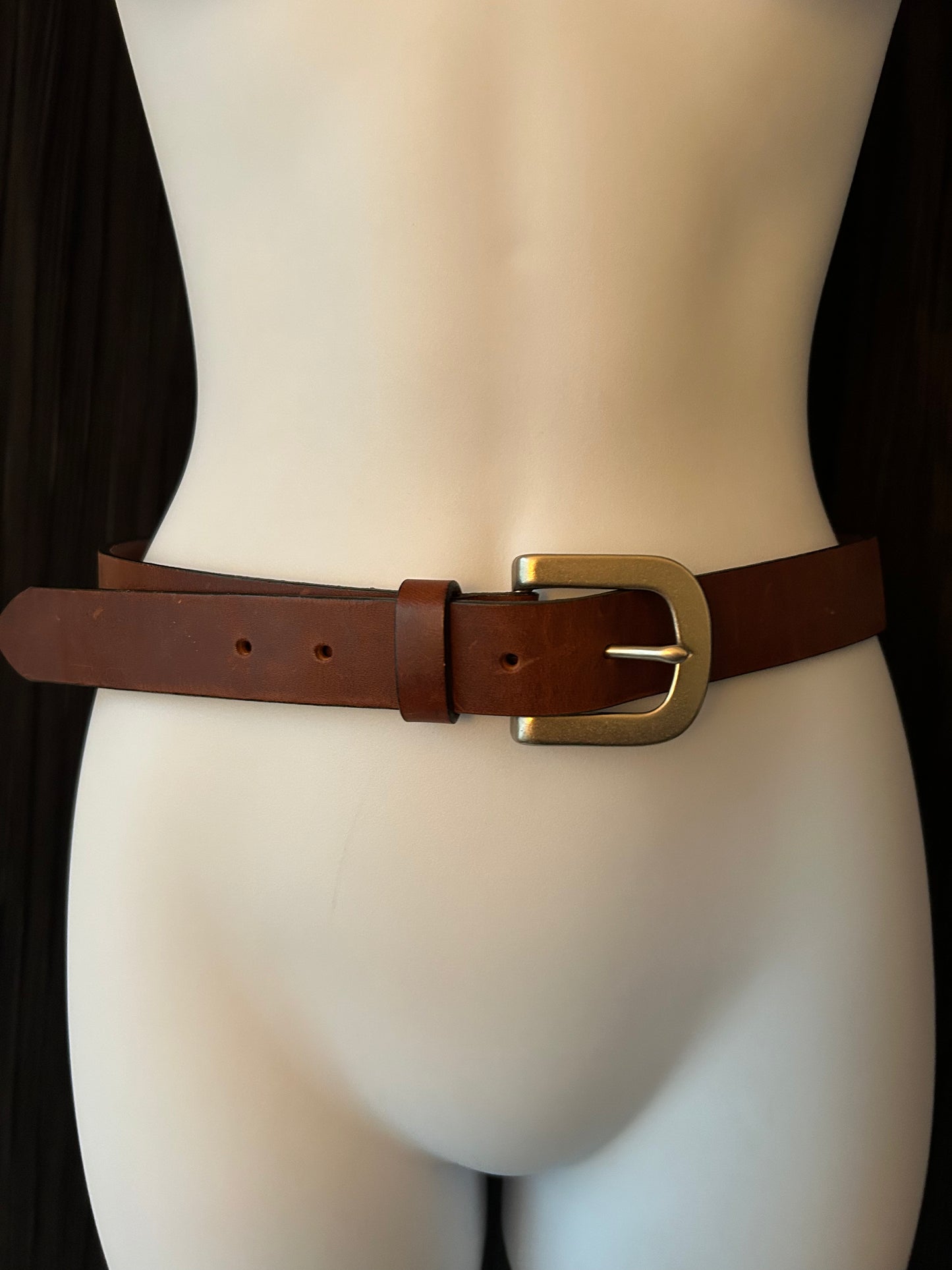 Brown 1990s / 2000s Old Navy Genuine Leather & Brass Buckle Belt- 30"