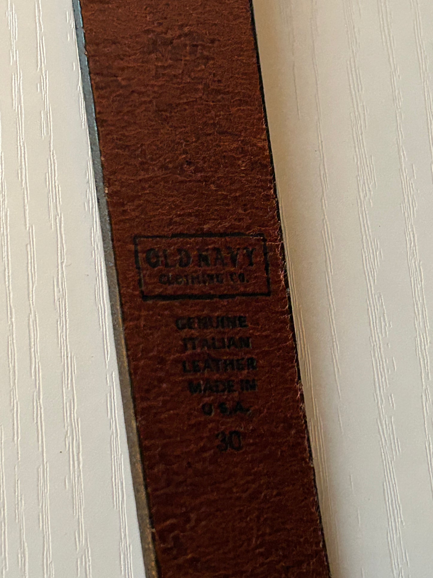 Brown 1990s / 2000s Old Navy Genuine Leather & Brass Buckle Belt- 30"