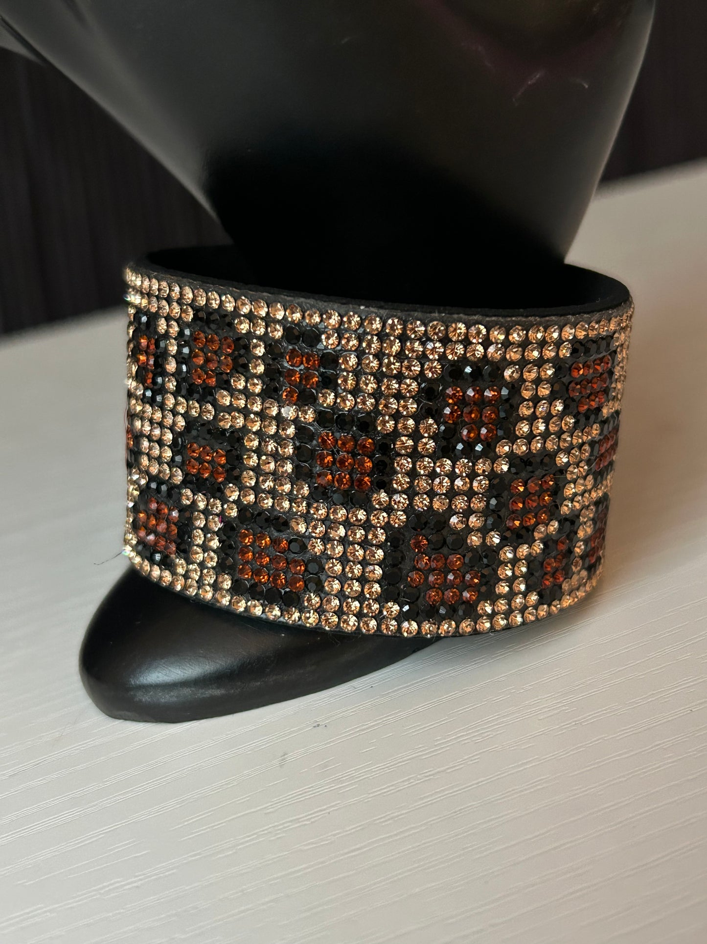 Deadstock Paparazzi 2000s Leopard Clasp Bracelet