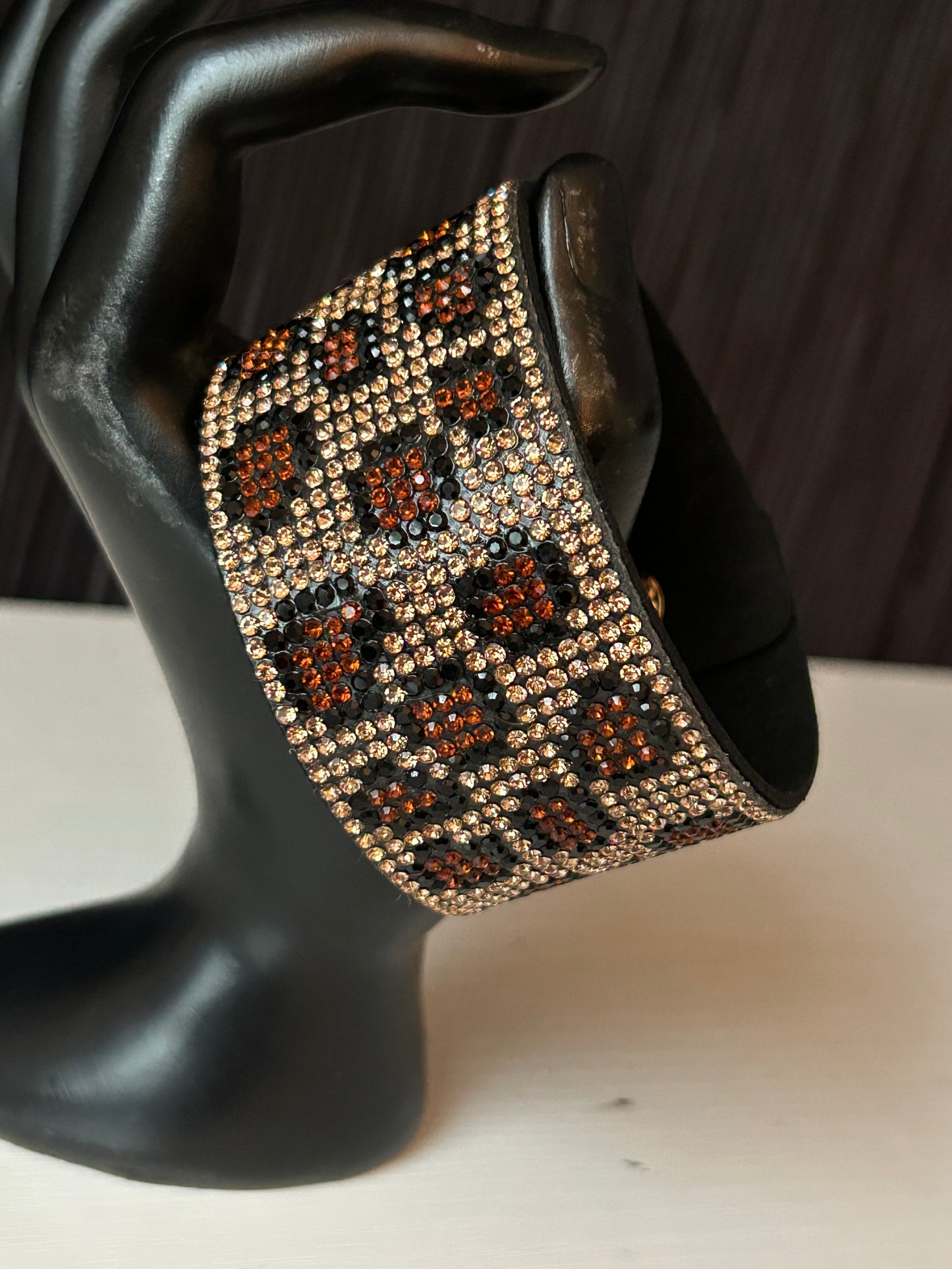 Deadstock Paparazzi 2000s Leopard Clasp Bracelet