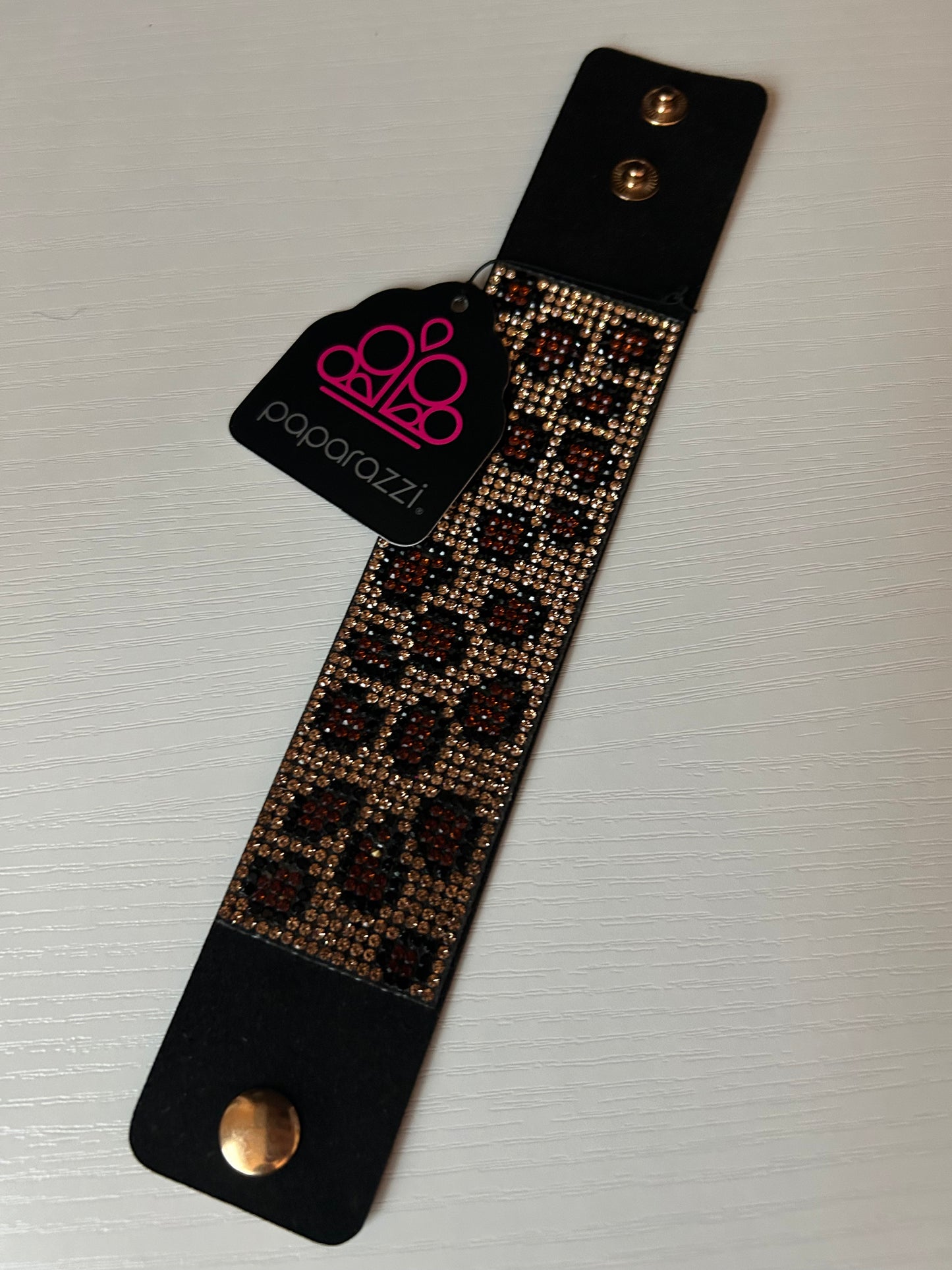 Deadstock Paparazzi 2000s Leopard Clasp Bracelet