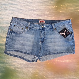 No Boundaries Shorts
