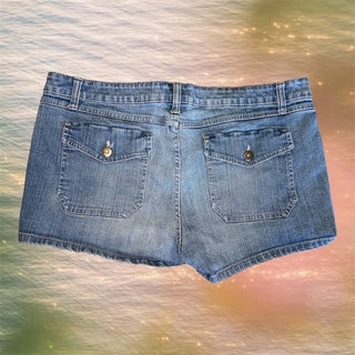 No Boundaries Shorts