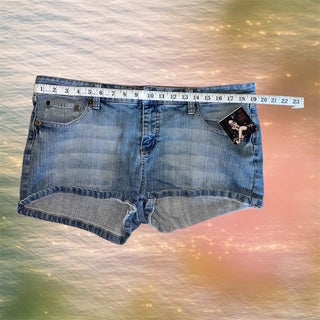 No Boundaries Shorts