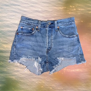501 Levi Distressed Shorts