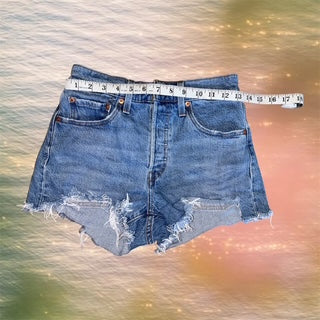 501 Levi Distressed Shorts