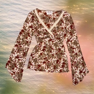 Vintage Amy Byer Long Sleeve Babydoll Top