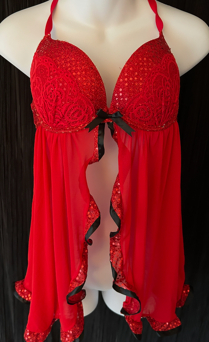 2000s Red Lace Layering Top