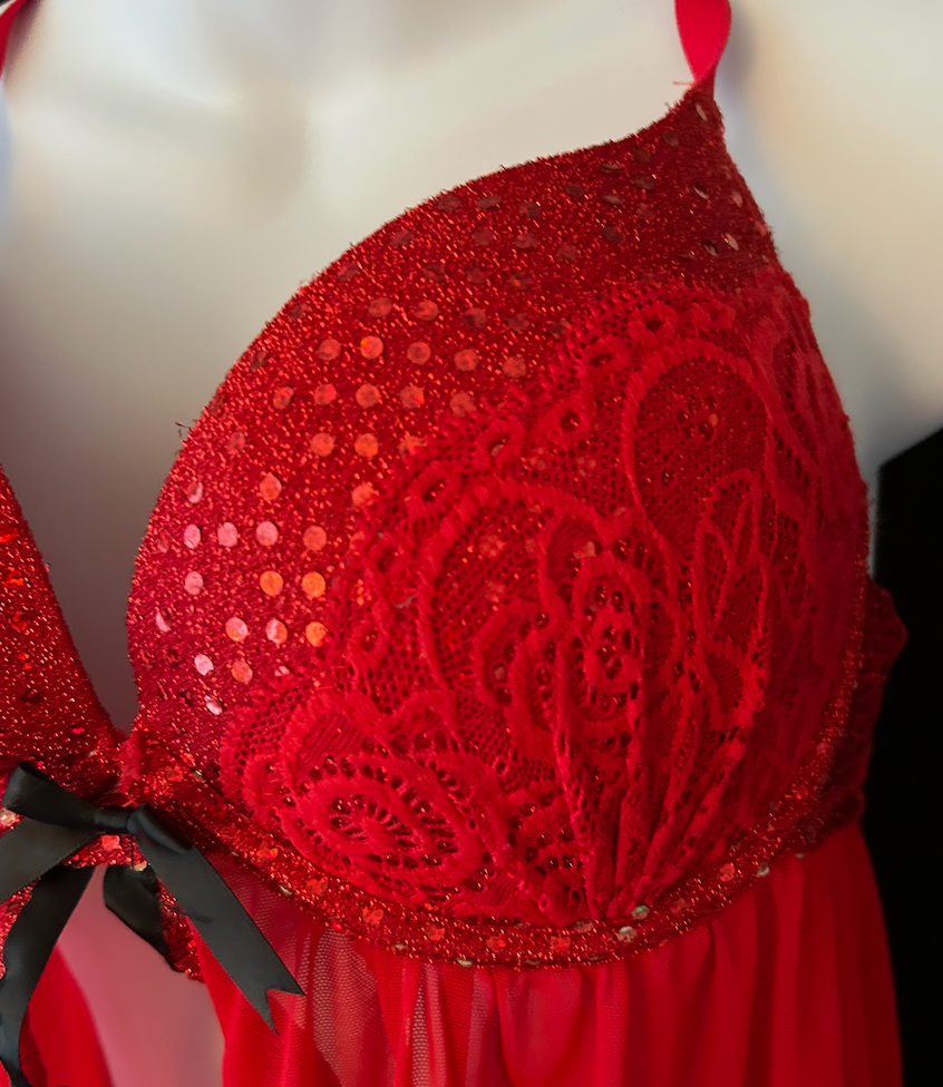 2000s Red Lace Layering Top