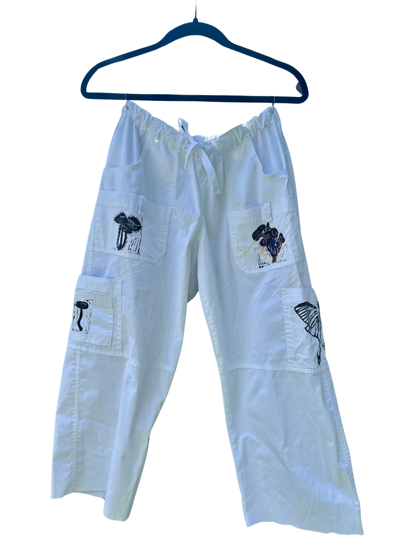 women's white cargo pants